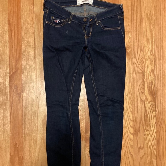 Hollister dark wash skinny jeans - Picture 3 of 5